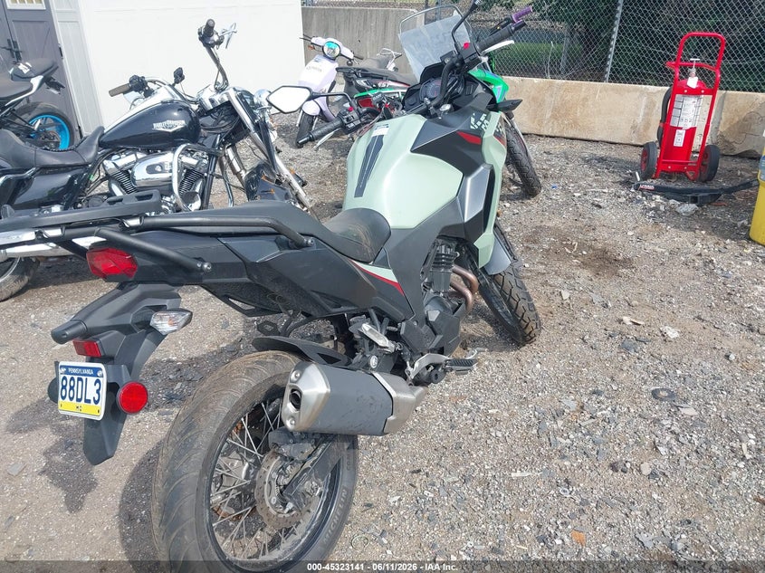 2024 Kawasaki VIN JKALE8C16RDA17907 IAAI salvage auction — UNKNOWN, Salvage (Pennsylvania), sold $25 on 2026-07-29 (photo 4)