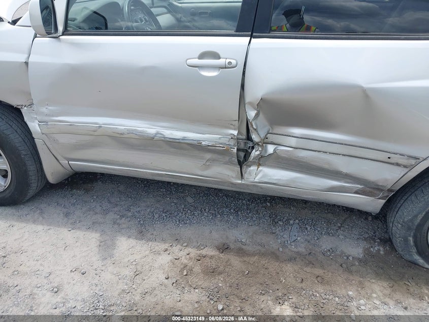 2001 Toyota Highlander VIN JTEHF21A310035133 IAAI salvage auction — SIDE, Salvage (South Carolina), sold $850 on 2026-07-07 (photo 6)