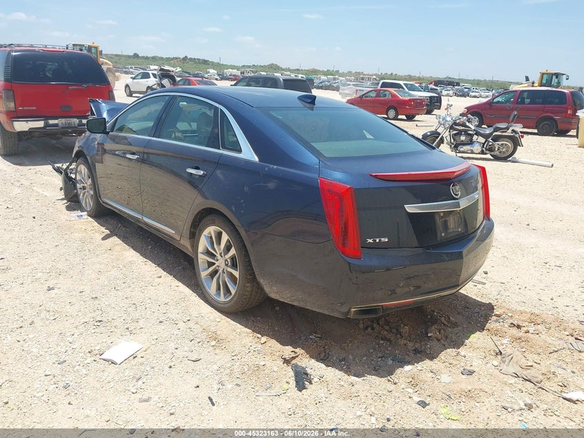 2015 Cadillac Xts VIN 2G61P5S32F9267677 IAAI salvage auction — FRONT END, Salvage Title, sold $25 on 2026-07-23 (photo 3)