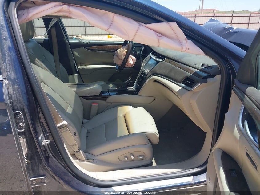 2015 Cadillac Xts VIN 2G61P5S32F9267677 IAAI salvage auction — FRONT END, Salvage Title, sold $25 on 2026-07-23 (photo 5)