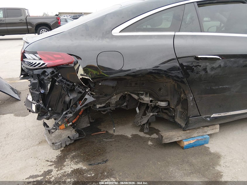 2022 Mercedes-benz Eqs VIN W1KCG2DB6NA004402 IAAI salvage auction — SIDE, Salvage Title, sold $13,000 on 2026-07-12 (photo 6)