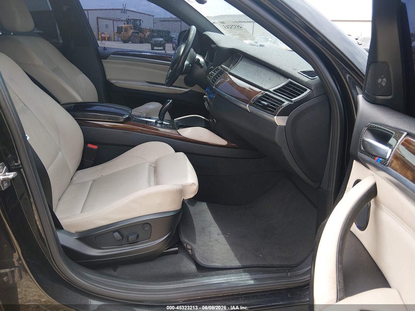 2011 BMW X6 VIN 5UXFG2C52BLX08095 IAAI salvage auction — LEFT FRONT, Nrc Lienholder Repossession Paperwork (Alabama), sold $2,450 on 2026-07-07 (photo 5)