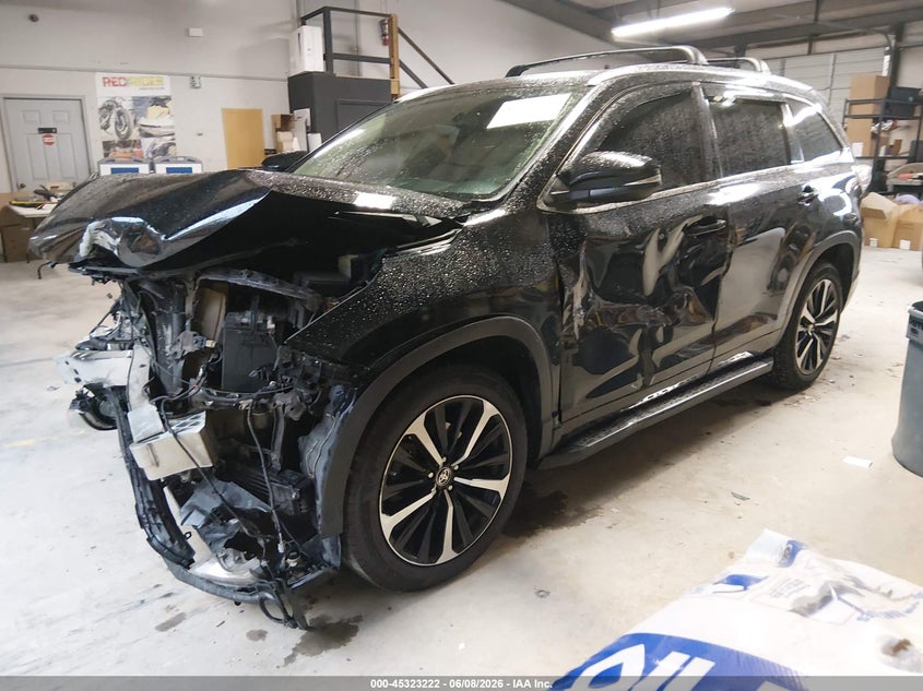 2015 Toyota Highlander VIN 5TDYKRFH5FS038506 IAAI salvage auction — FRONT END, Salvage Title, sold $3,125 on 2026-07-22 (photo 2)