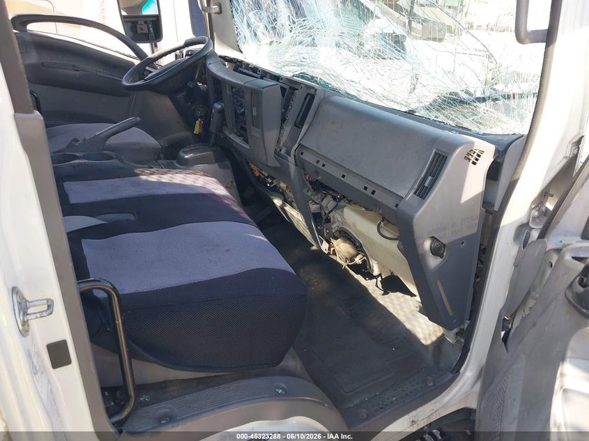 2016 Isuzu Npr VIN JALC4W168G7002294 IAAI salvage auction — FRONT END, Wait Title, sold $5,100 on 2026-09-11 (photo 7)
