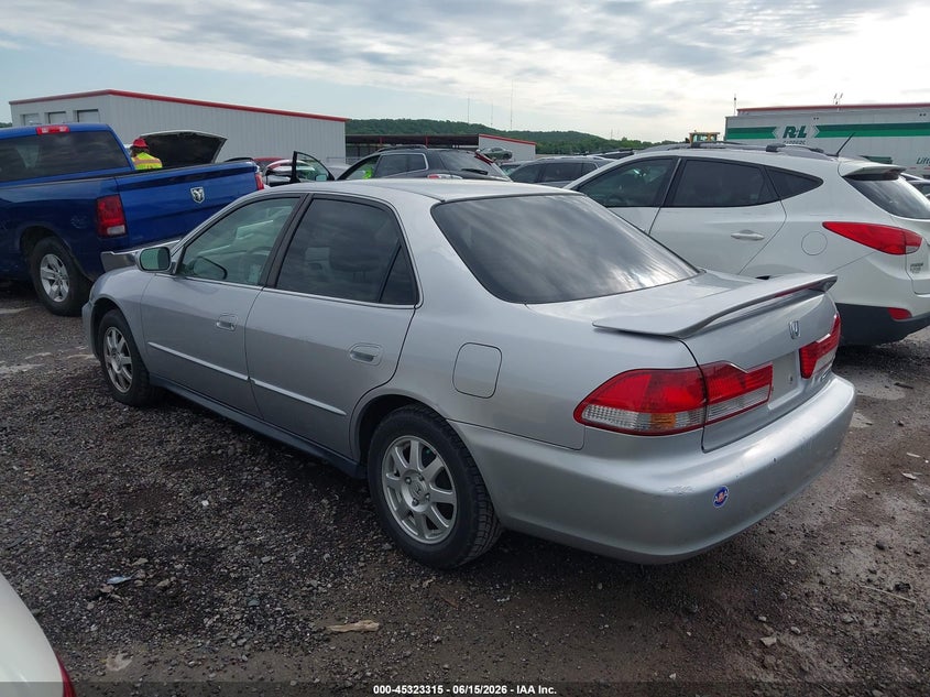 2002 Honda Accord VIN JHMCG66862C009410 IAAI salvage auction — FRONT & REAR, Clear (Oklahoma), sold $1,350 on 2026-07-30 (photo 3)