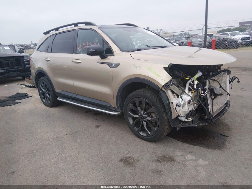 2021 Kia Sorento VIN 5XYRKDLF2MG030495 — IAAI salvage auction photo