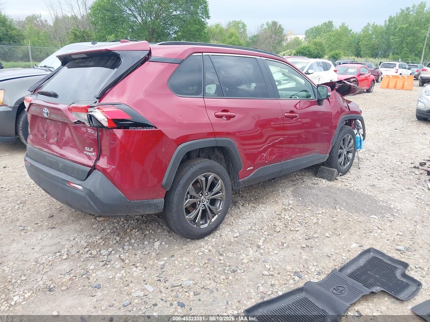 2024 Toyota Rav 4 VIN JTMB6RFV9RD131853 IAAI salvage auction — FRONT END, Clear Claim Paid (Wisconsin), sold $3,650 on 2026-07-09 (photo 4)