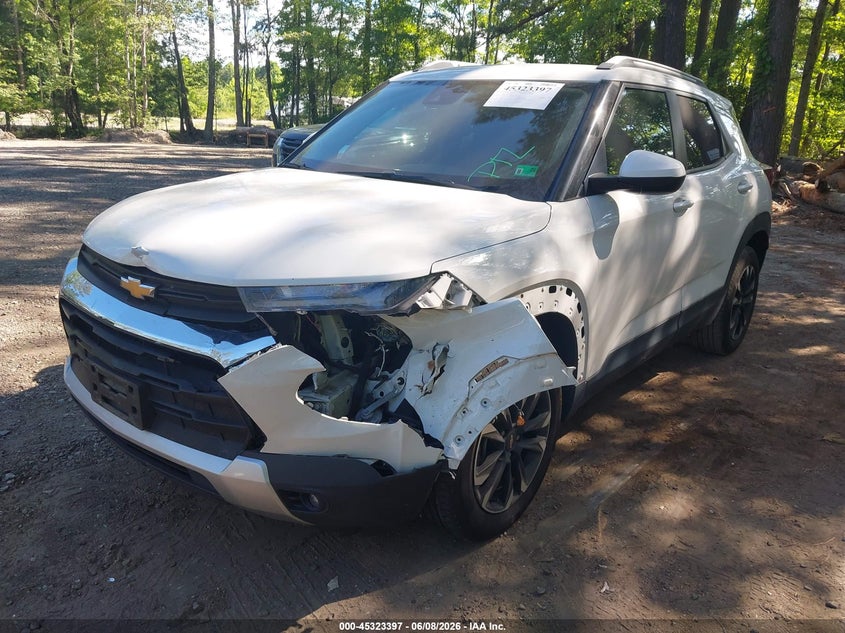 2021 Chevrolet Trailblazer VIN KL79MPSL1MB155806 IAAI salvage auction — LEFT FRONT, Salvage (Virginia), sold $3,050 on 2026-07-28 (photo 2)