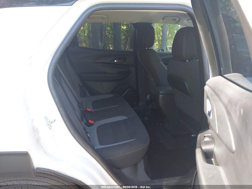 2021 Chevrolet Trailblazer VIN KL79MPSL1MB155806 IAAI salvage auction — LEFT FRONT, Salvage (Virginia), sold $3,050 on 2026-07-28 (photo 8)