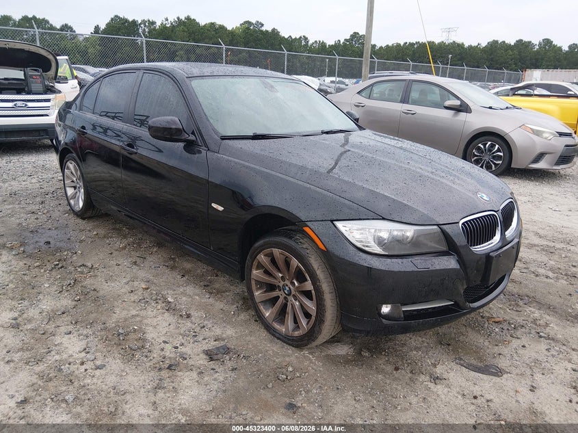 2011 BMW 3er VIN WBAPH7G53BNM54960 IAAI salvage auction — REAR END, Repossession Paperwork (Georgia), sold $1,325 on 2026-07-10 (photo 1)