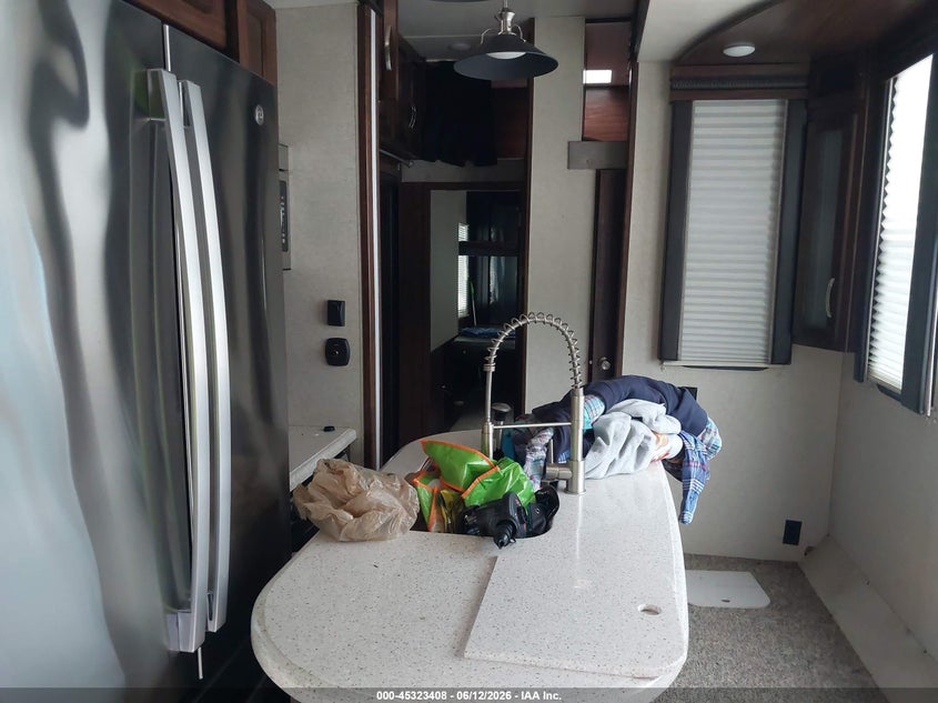 2017 Heartland rv Cyclone VIN 5SFCG4336HE333336 IAAI salvage auction — WATER/FLOOD, Rebuildable (Florida), sold $5,100 on 2026-07-28 (photo 5)