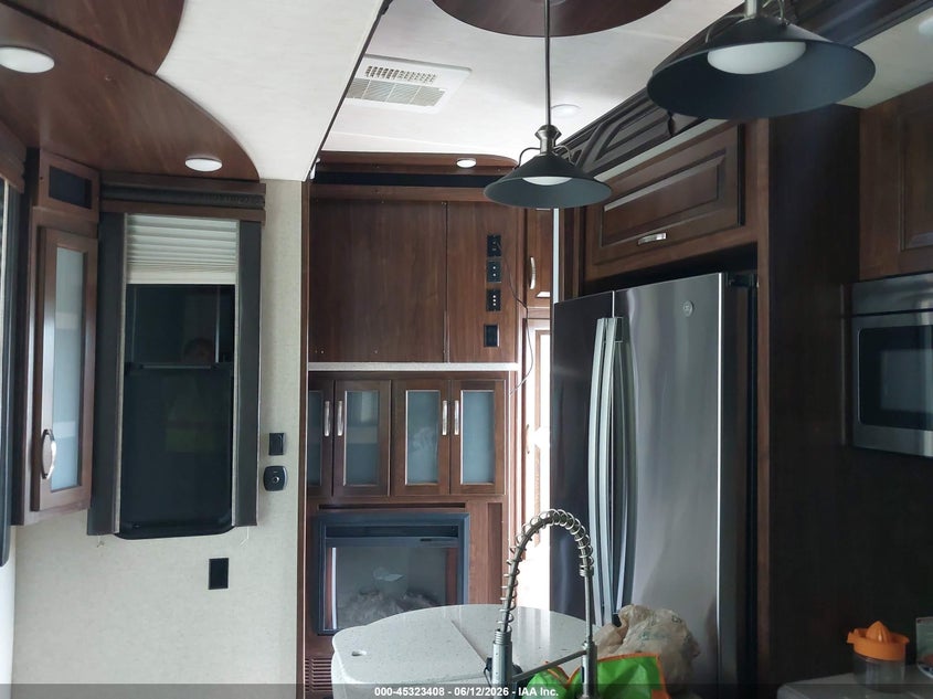2017 Heartland rv Cyclone VIN 5SFCG4336HE333336 IAAI salvage auction — WATER/FLOOD, Rebuildable (Florida), sold $5,100 on 2026-07-28 (photo 8)