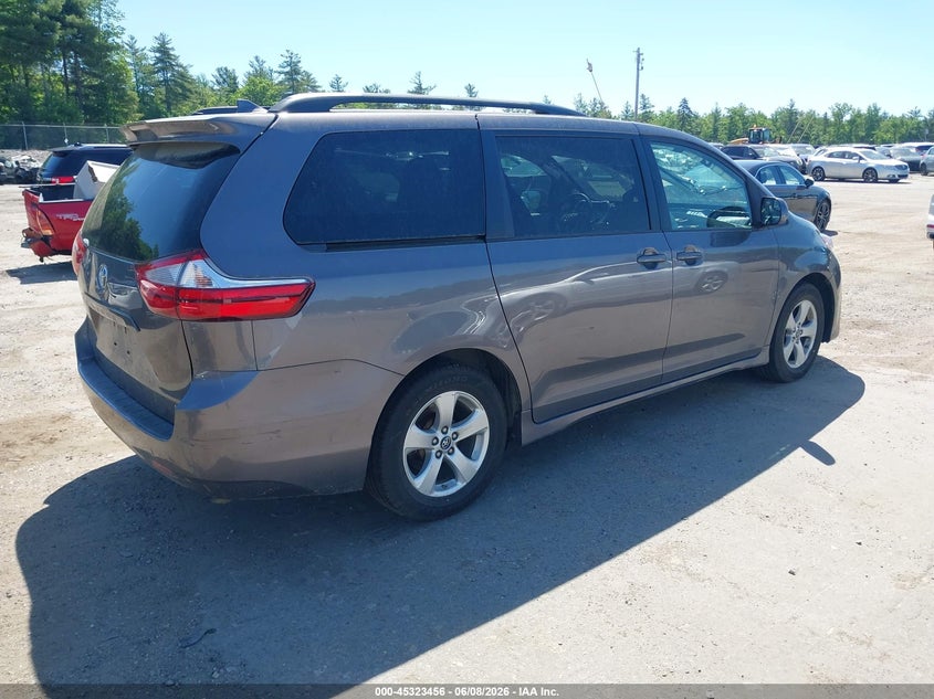 2018 Toyota Sienna VIN 5TDKZ3DC6JS921285 IAAI salvage auction — BIO HAZARD, Salvage Title, sold $7,850 on 2026-07-10 (photo 4)