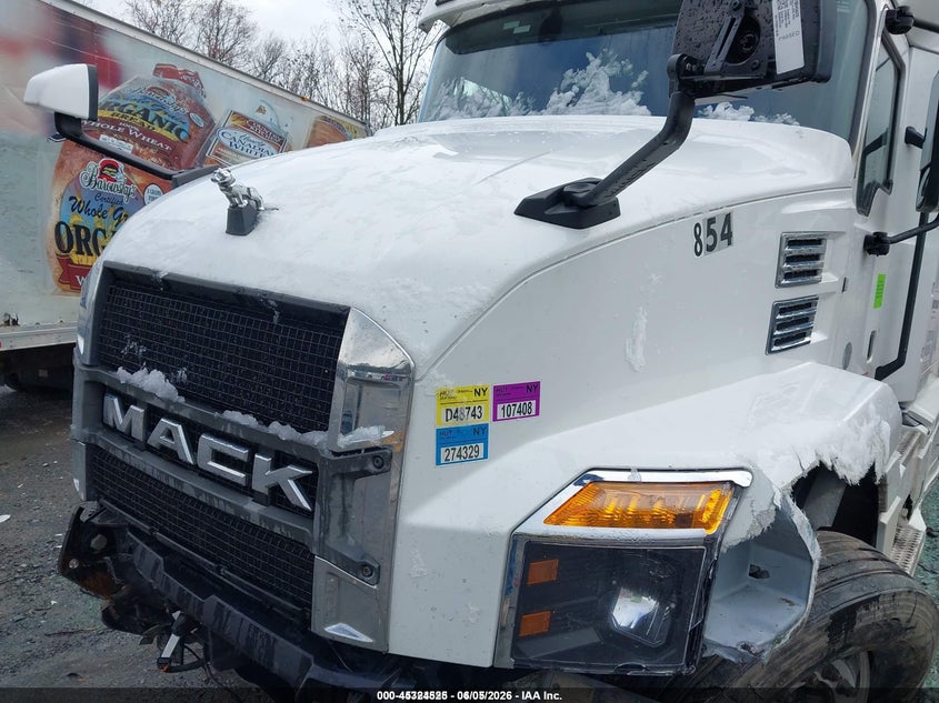 2020 Mack Anthem VIN 1M1AN4GY0LM013854 IAAI salvage auction — FRONT END, Salvage (Ohio), sold $2,150 on 2026-07-07 (photo 9)