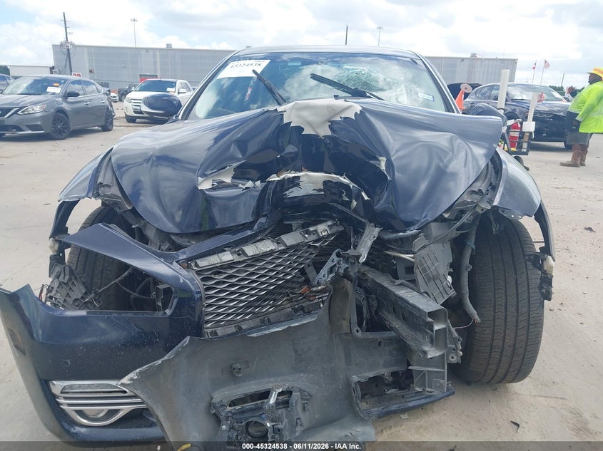 2017 Infiniti Q70 VIN JN1BY1AP8HM740891 IAAI salvage auction — FRONT END, Salvage (Texas), sold $400 on 2026-07-10 (photo 6)