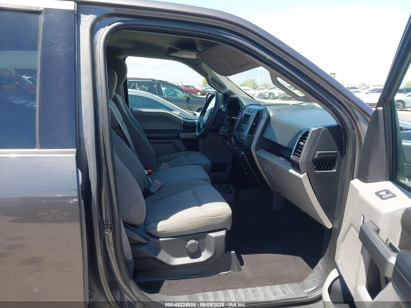 2018 Ford F-150 VIN 1FTEW1C52JKE46738 IAAI salvage auction — RIGHT FRONT, Salvage Title, sold $9,350 on 2026-07-09 (photo 5)