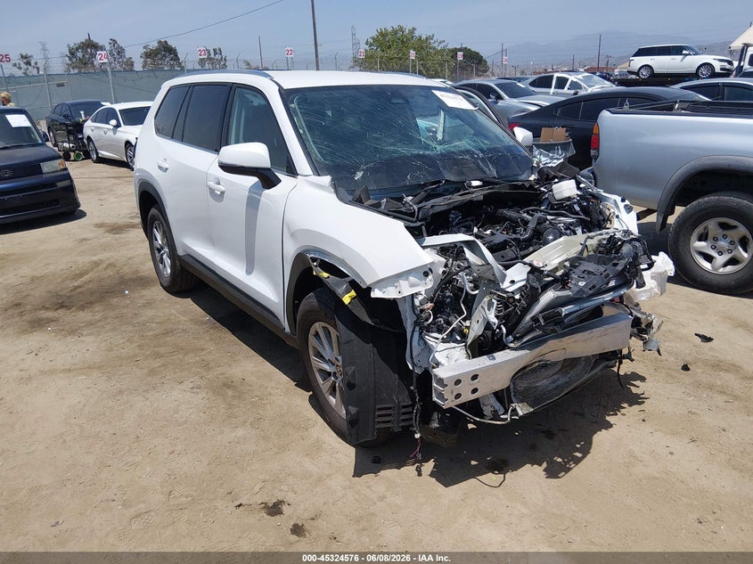 2026 Toyota Highlander VIN 5TDAAAA58TS040846 — IAAI salvage auction photo
