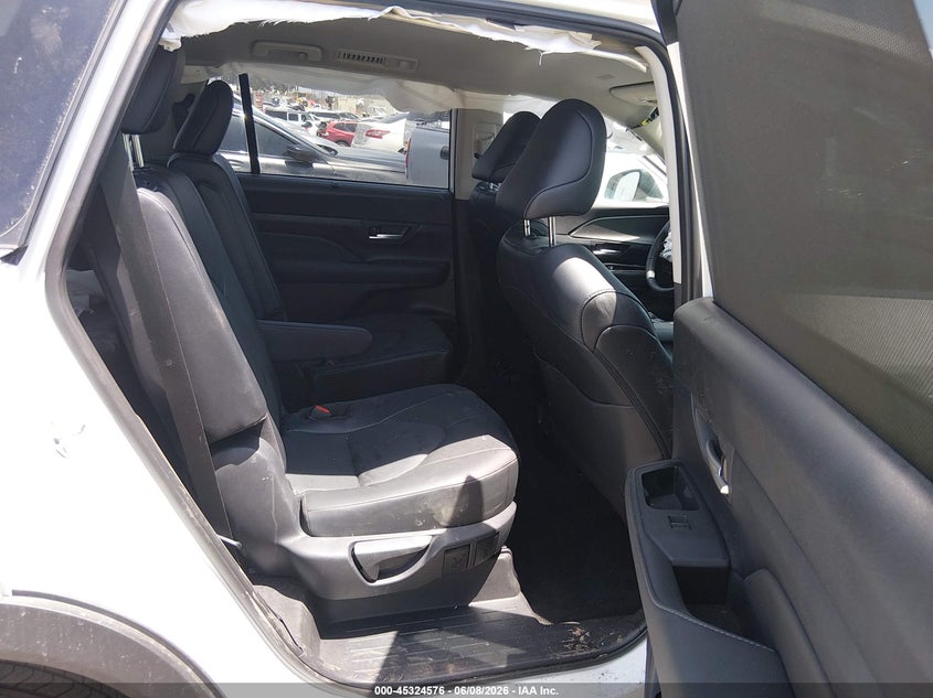 2026 Toyota Highlander VIN 5TDAAAA58TS040846 IAAI salvage auction — LEFT FRONT, Salvage Title, sold $10,000 on 2026-07-29 (photo 8)
