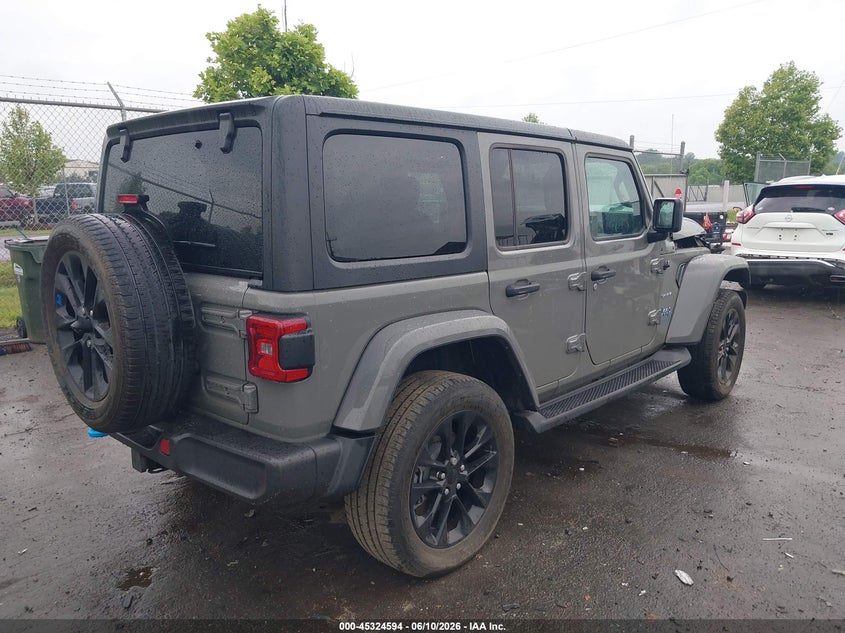2023 Jeep Grand wagoneer VIN 1C4JJXP60PW605132 IAAI salvage auction — FRONT END, Rebuildable (Florida), sold $8,000 on 2026-07-28 (photo 4)