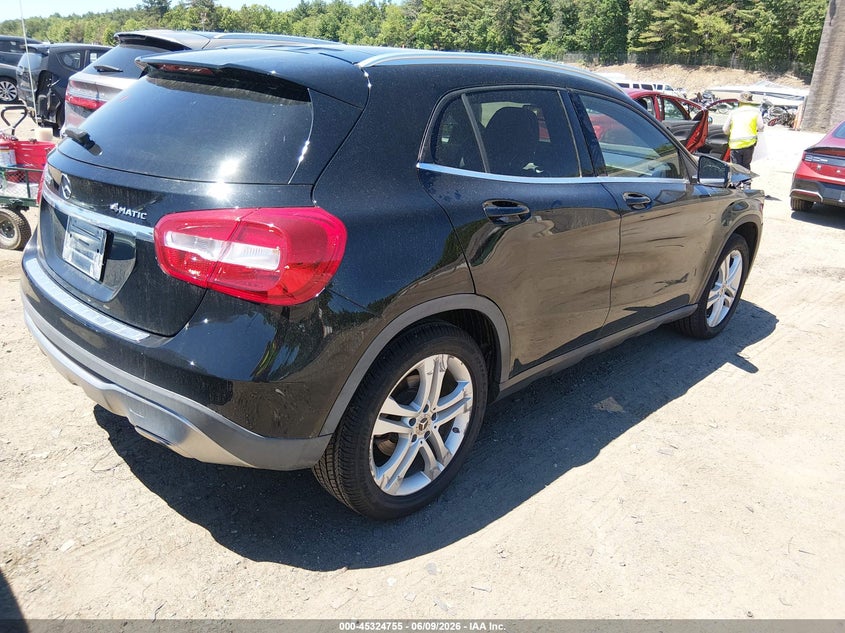 2020 Mercedes-benz Gla-klasse VIN WDCTG4GB9LJ668136 IAAI salvage auction — FRONT END, Salvage (Massachusetts), sold $4,550 on 2026-08-05 (photo 4)