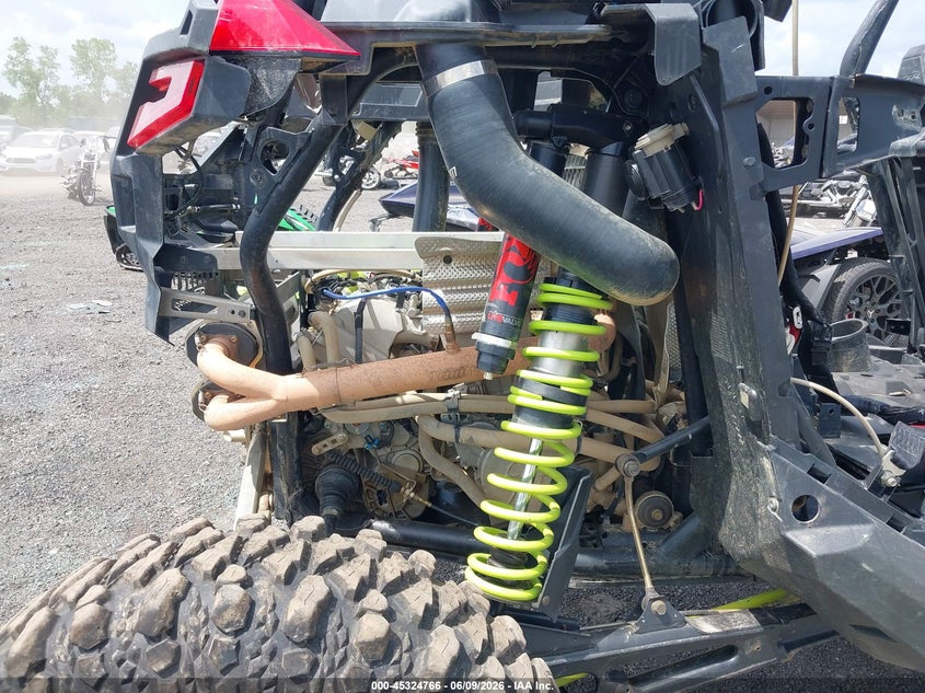 2024 Polaris Rzr VIN 3NSG4D925RG064329 IAAI salvage auction — FRONT & REAR, Salvage Title, sold $14,000 on 2026-07-24 (photo 8)