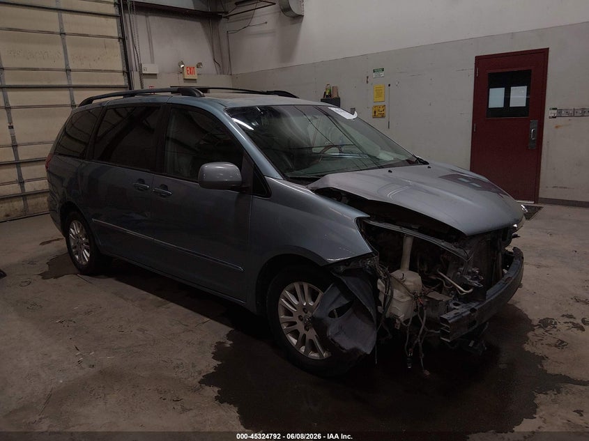 2008 Toyota Sienna VIN 5TDZK22CX8S123897 IAAI salvage auction — FRONT END, Salvage (Idaho), sold $75 on 2026-07-17 (photo 1)