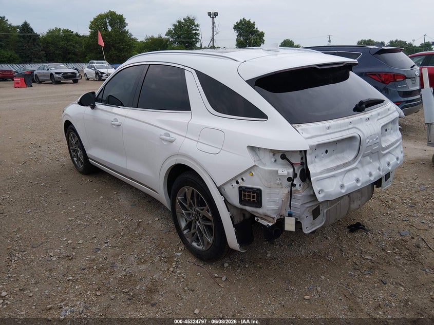 2025 Genesis Gv70 VIN 5NMMADTB8SH017943 IAAI salvage auction — REAR END, Salvage Title, sold $15,600 on 2026-07-21 (photo 3)