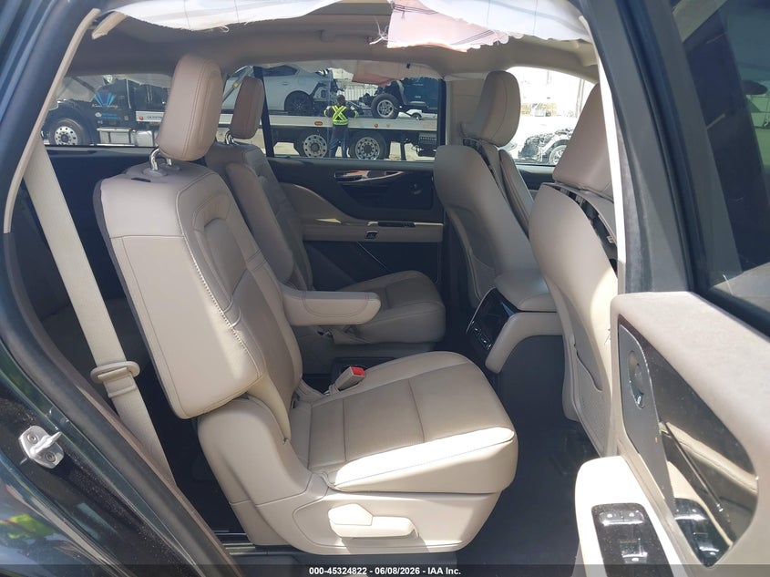 2023 Lincoln Aviator VIN 5LMYJ8XY5PNL01203 IAAI salvage auction — SIDE, Salvage (California), sold $17,975 on 2026-07-15 (photo 8)