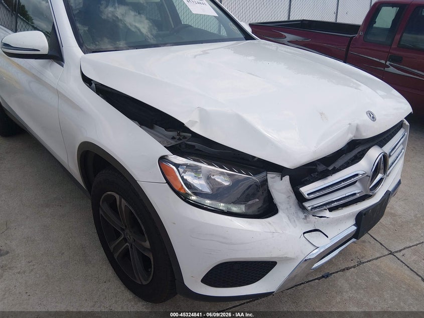 2018 Mercedes-benz Glc VIN WDC0G4KB9JV079670 IAAI salvage auction — RIGHT FRONT, Salvage (Illinois), sold $5,200 on 2026-07-14 (photo 6)