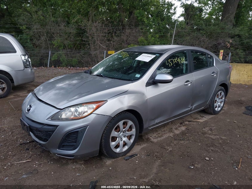2011 Mazda 3 VIN JM1BL1UF9B1369540 IAAI salvage auction — FRONT END, Clear (Indiana), sold $450 on 2026-07-08 (photo 2)