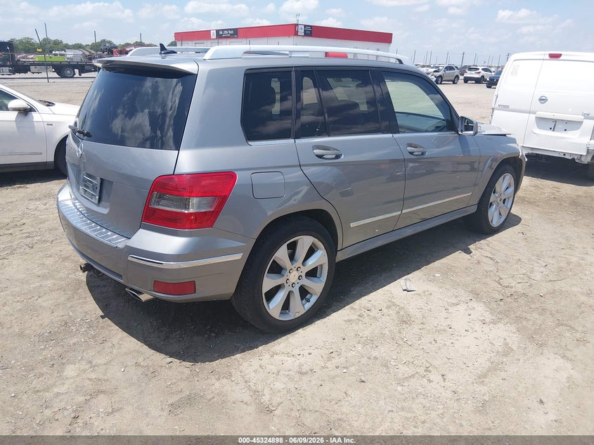 2011 Mercedes-benz Glk-class VIN WDCGG5GBXBF527505 IAAI salvage auction — LEFT FRONT, Salvage (Arkansas), sold $1,050 on 2026-07-15 (photo 4)