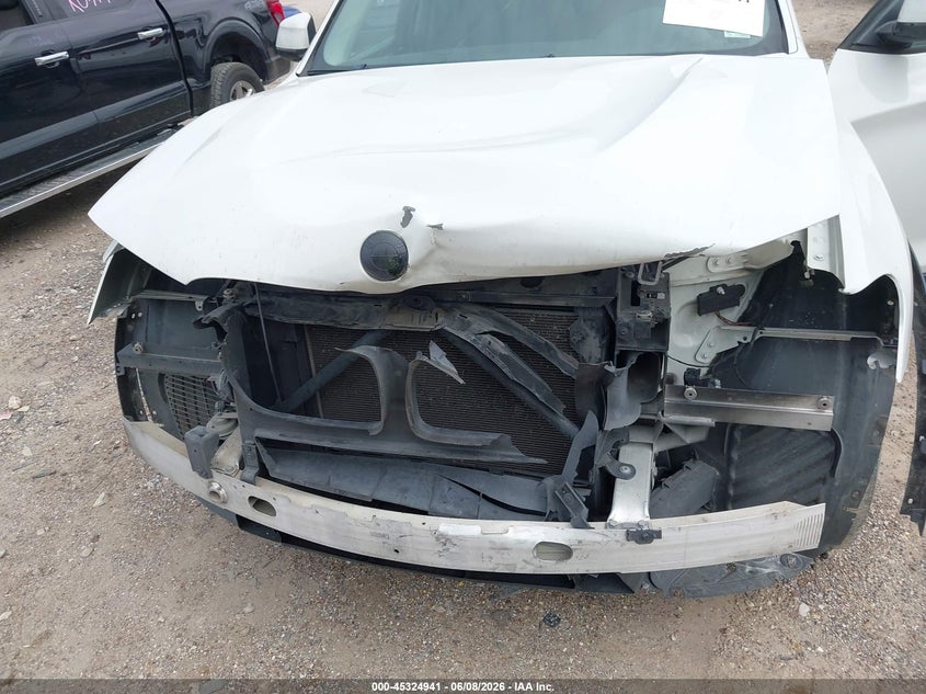 2017 BMW X3 VIN 5UXWZ7C57H0V86092 IAAI salvage auction — FRONT END, Salvage (Texas), sold $325 on 2026-07-30 (photo 6)