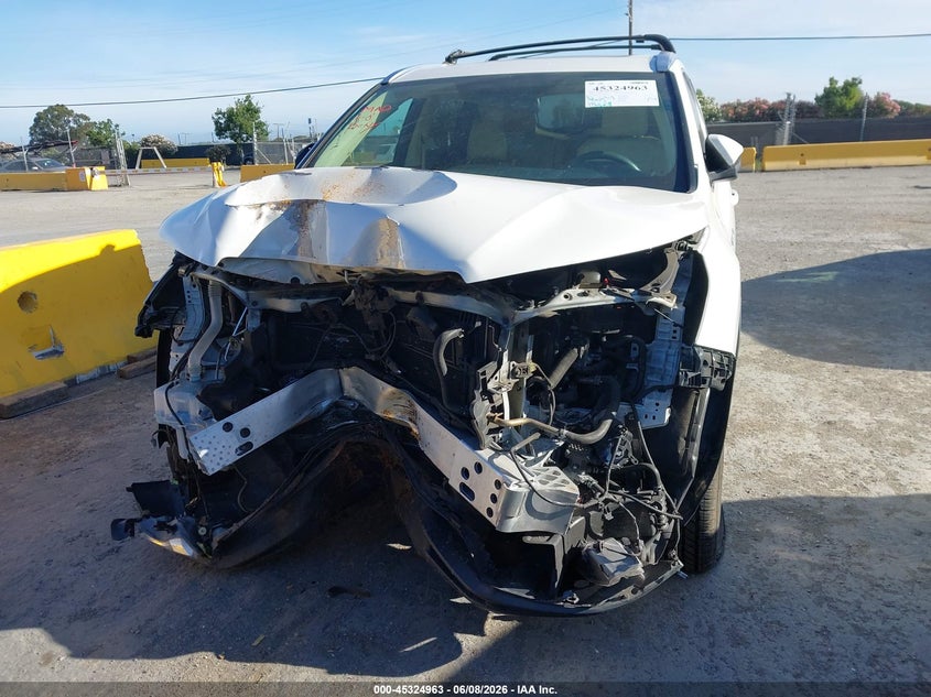 2015 Toyota Highlander VIN 5TDDCRFH9FS008467 IAAI salvage auction — FRONT END, Salvage Title, sold $4,500 on 2026-07-09 (photo 6)