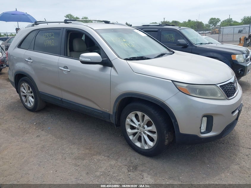2015 Kia Sorento VIN 5XYKUDA75FG611872 IAAI salvage auction — NORMAL WEAR, Salvage Title, sold $850 on 2026-07-21 (photo 1)