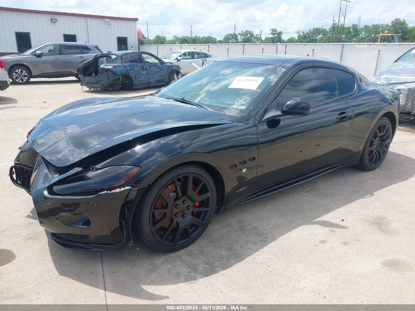 2012 Maserati Granturismo VIN ZAM45KLA8C0062362 IAAI salvage auction — FRONT END, Salvage (Illinois), sold $8,800 on 2026-07-21 (photo 2)