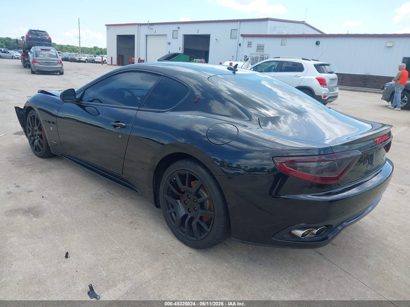 2012 Maserati Granturismo VIN ZAM45KLA8C0062362 IAAI salvage auction — FRONT END, Salvage (Illinois), sold $8,800 on 2026-07-21 (photo 3)