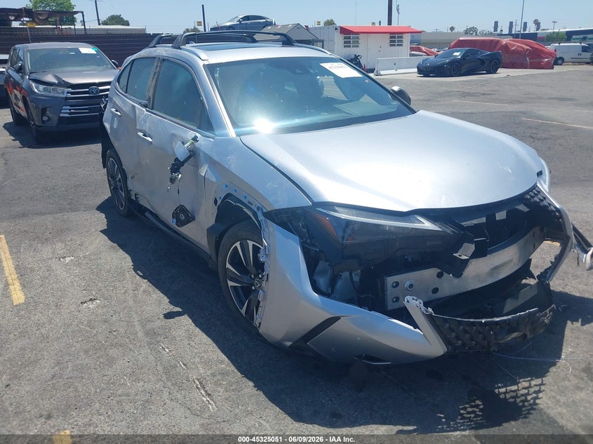 2024 Lexus Ux VIN JTHX6JBH6R2168926 IAAI salvage auction — ROLLOVER, Salvage Title, sold $25 on 2026-07-10 (photo 1)
