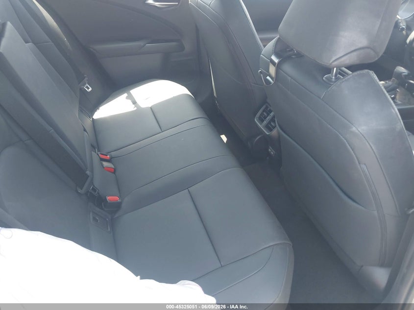2024 Lexus Ux VIN JTHX6JBH6R2168926 IAAI salvage auction — ROLLOVER, Salvage Title, sold $25 on 2026-07-10 (photo 8)