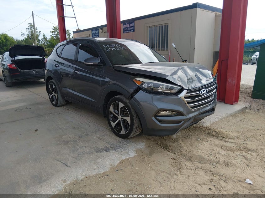 2016 Hyundai Tucson VIN KM8J33A25GU196223 IAAI salvage auction — FRONT END, Rebuildable (Florida), sold $2,700 on 2026-07-21 (photo 1)