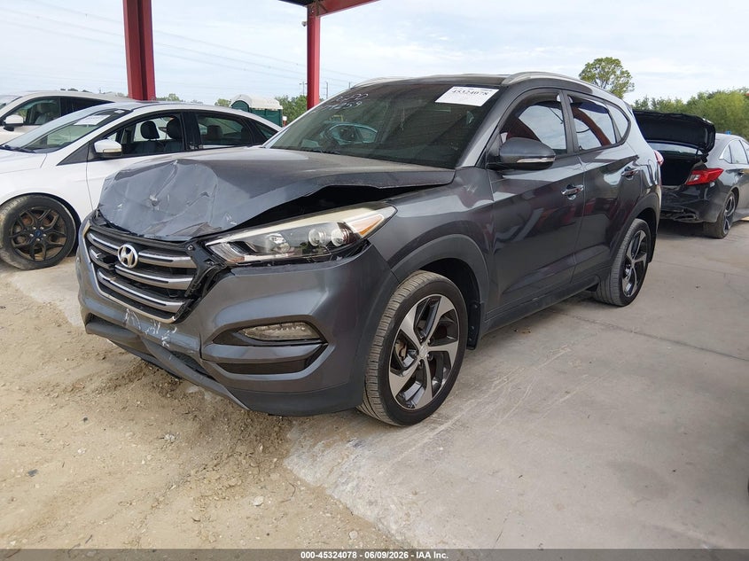 2016 Hyundai Tucson VIN KM8J33A25GU196223 IAAI salvage auction — FRONT END, Rebuildable (Florida), sold $2,700 on 2026-07-21 (photo 2)