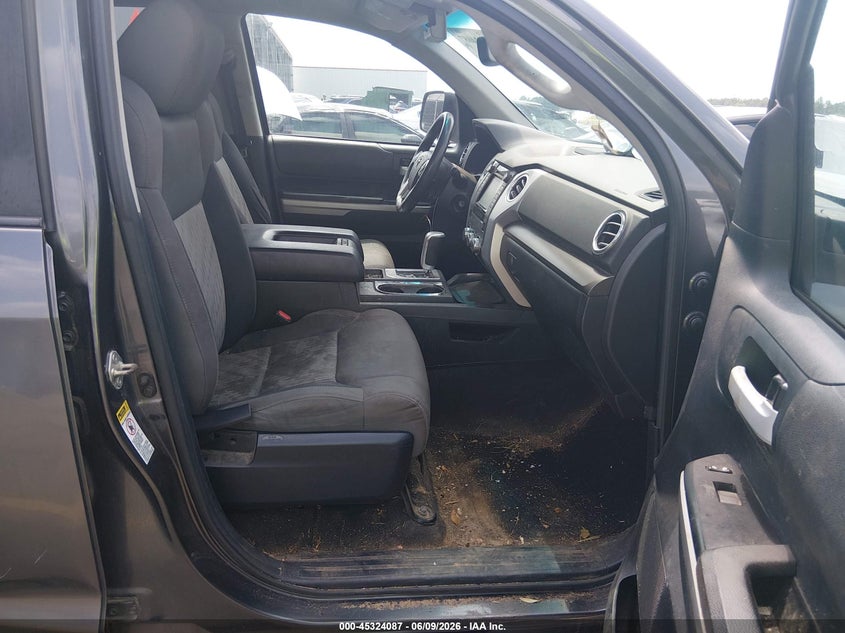 2014 Toyota Tundra VIN 5TFRY5F18EX151583 IAAI salvage auction — SIDE, Salvage Title, sold $3,850 on 2026-07-25 (photo 5)