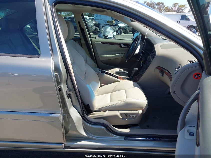 2006 Volvo S60 VIN YV1RS592862543493 IAAI salvage auction — FRONT END, Salvage (California), sold $350 on 2026-08-20 (photo 5)