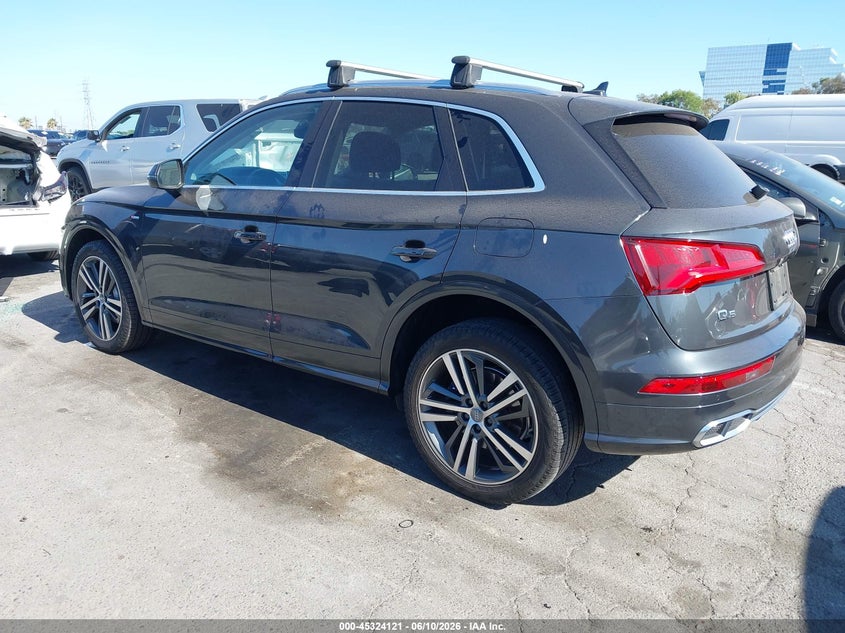 2020 Audi Q5 VIN WA1E2AFY5L2105350 IAAI salvage auction — RIGHT FRONT, Salvage Title, sold $13,100 on 2026-07-11 (photo 3)