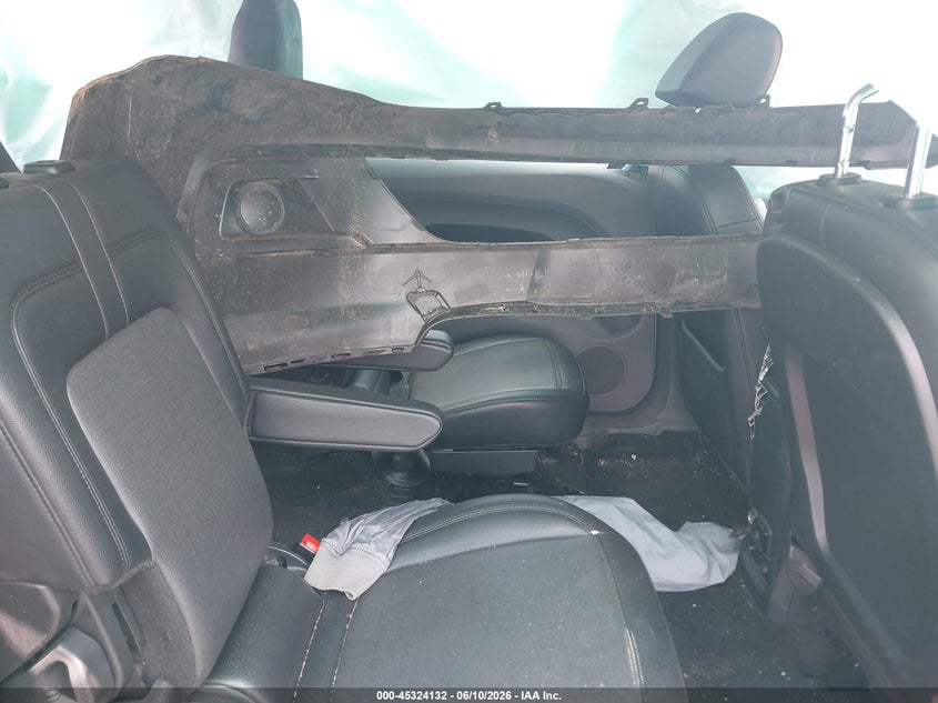 2022 Ford Transit VIN NM0GE9E22N1535442 IAAI salvage auction — ROLLOVER, Salvage (South Carolina), sold $1,250 on 2026-07-07 (photo 8)
