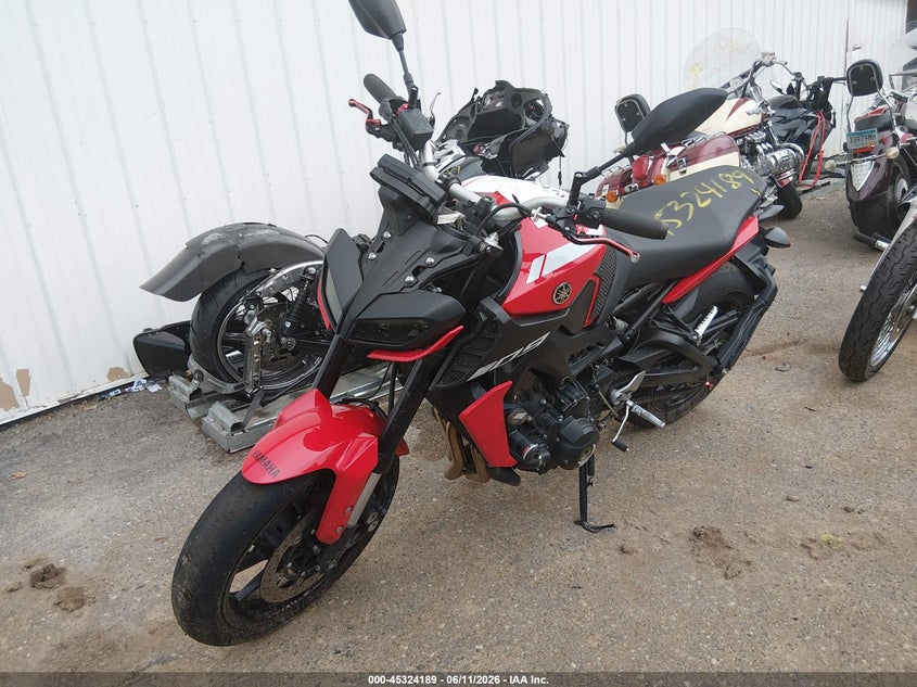 2018 Yamaha Mt VIN JYARN53E5JA003710 IAAI salvage auction — REAR END, Prior Salvage (Minnesota), sold $25 on 2026-07-31 (photo 2)