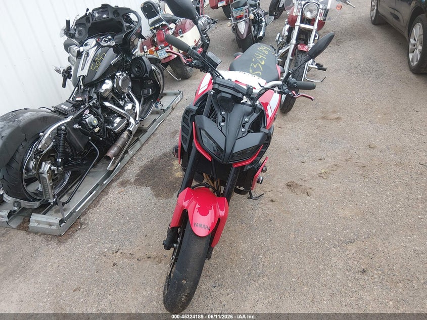 2018 Yamaha Mt VIN JYARN53E5JA003710 IAAI salvage auction — REAR END, Prior Salvage (Minnesota), sold $3,350 on 2026-07-31 (photo 5)