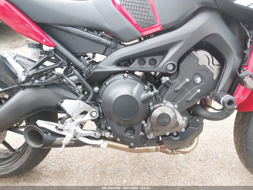 2018 Yamaha Mt VIN JYARN53E5JA003710 IAAI salvage auction — REAR END, Prior Salvage (Minnesota), sold $25 on 2026-07-31 (photo 8)