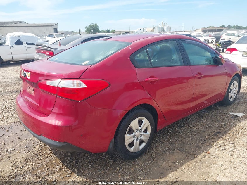 2015 Kia Forte VIN KNAFX4A60F5416316 IAAI salvage auction — NORMAL WEAR, Clear (Alabama), sold $450 on 2026-07-07 (photo 4)
