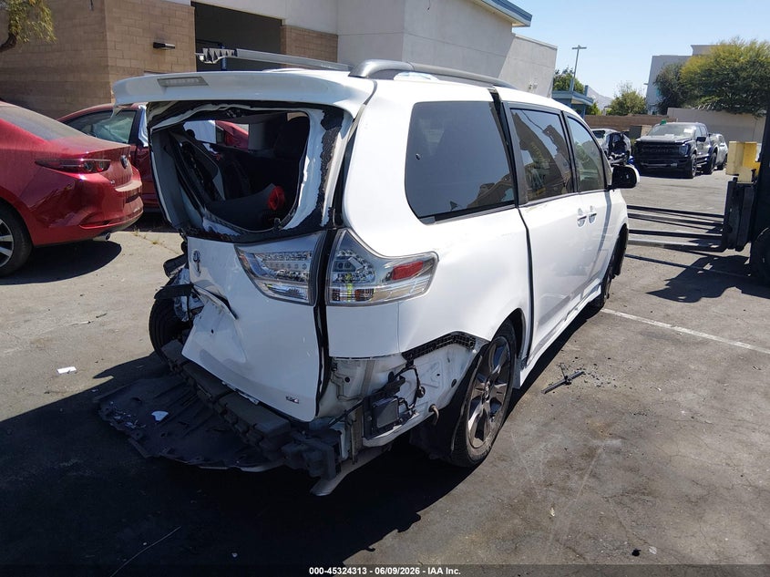 2016 Toyota Sienna VIN 5TDXK3DC8GS745536 IAAI salvage auction — REAR END, Salvage Certificate (California), sold $1,400 on 2026-07-10 (photo 4)