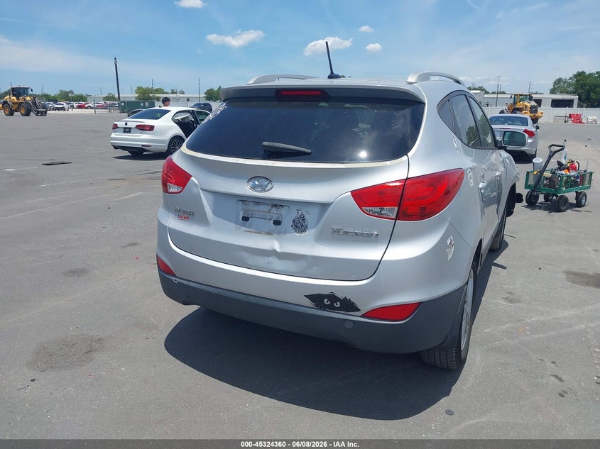 2013 Hyundai Tucson VIN KM8JU3AC5DU770417 IAAI salvage auction — FRONT END, Rebuildable (Florida), sold $325 on 2026-07-29 (photo 4)